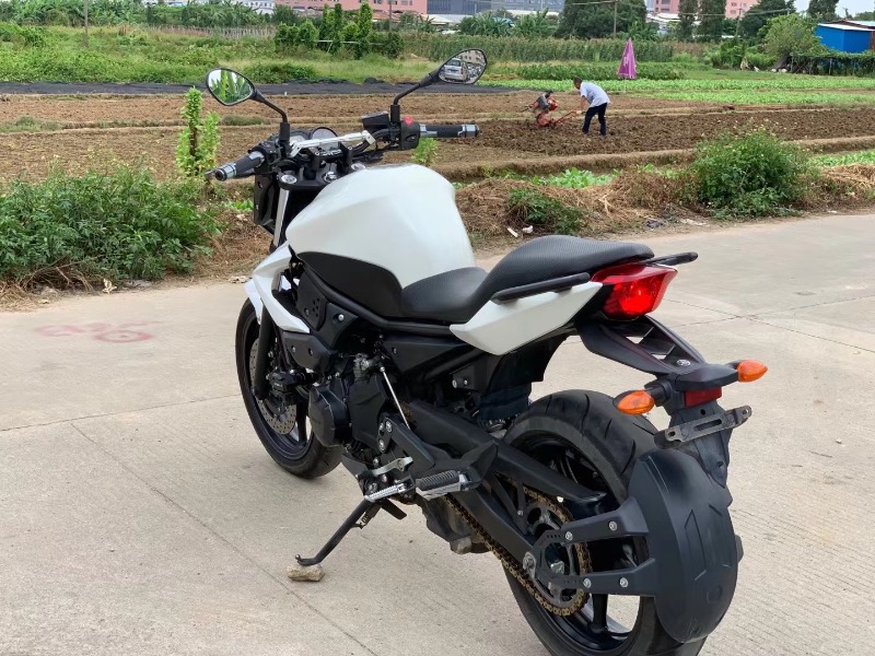 YamahaXJ6N